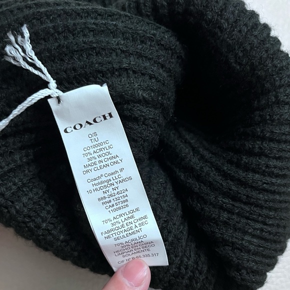 NWT - Coach Rubber Logo Patch Roll Up Wool Blended Beanie - Picture 6 of 6
